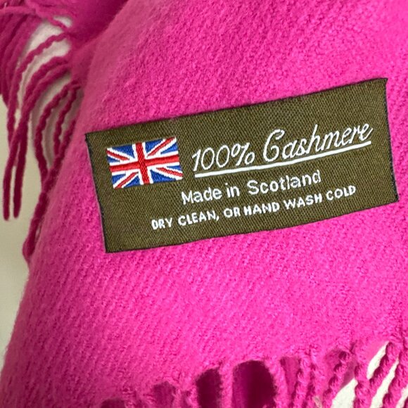Pink Scarf 100% Cashmere Scotland - Picture 3 of 5